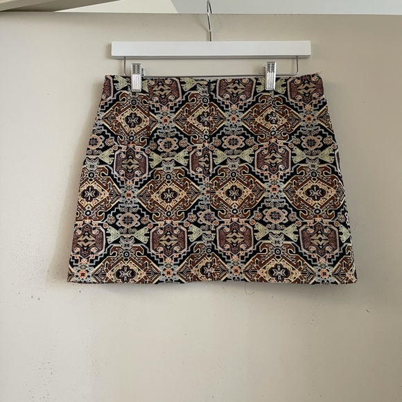 Zara Trafaluc Textured Patterned Mini Skirt - Picture 2 of 3